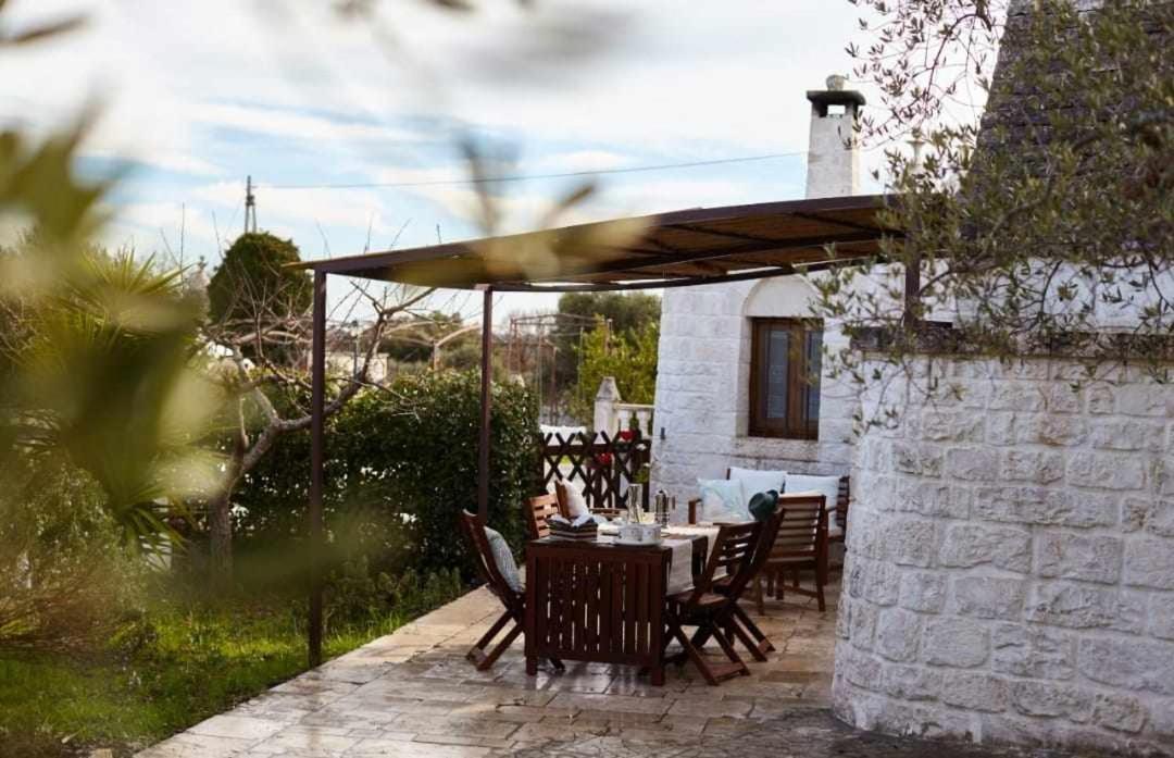 Вилла Trulli Azzalema With Exclusive Pool Бриндизи Экстерьер фото