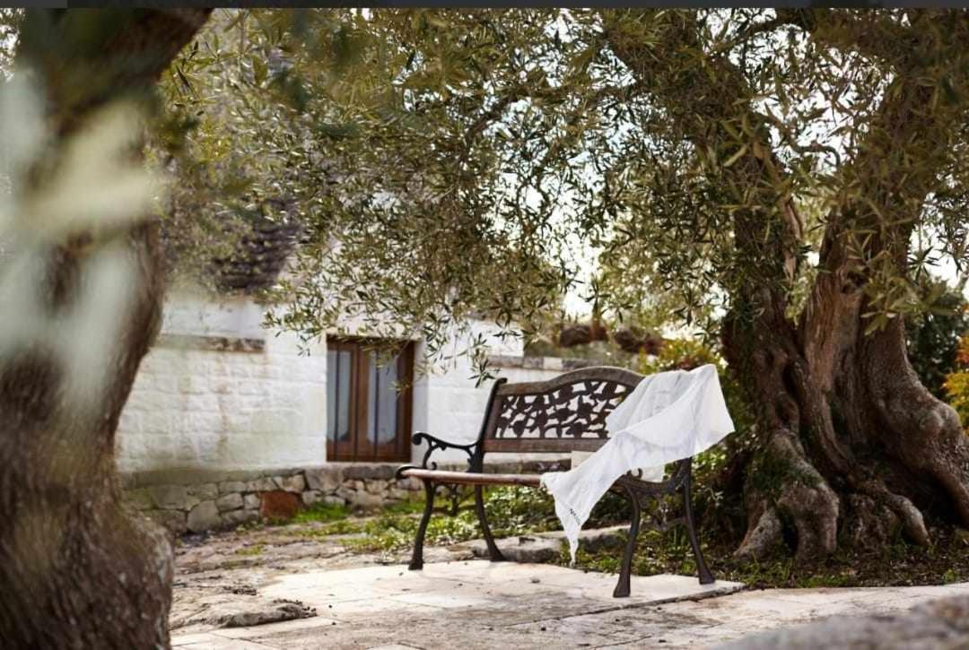 Вилла Trulli Azzalema With Exclusive Pool Бриндизи Экстерьер фото